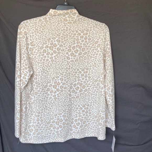 Emily Daniels top mockneck cheetah print animal print neutral PXL - Picture 11 of 14